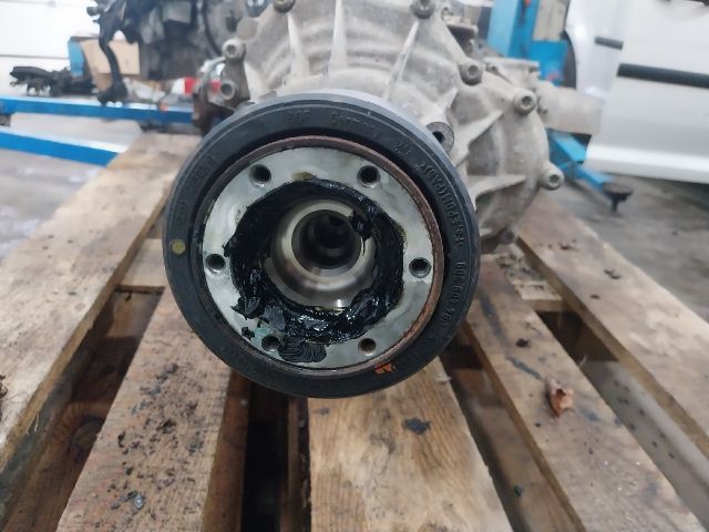 bontott AUDI Q5 Váltó (Mechanikus)