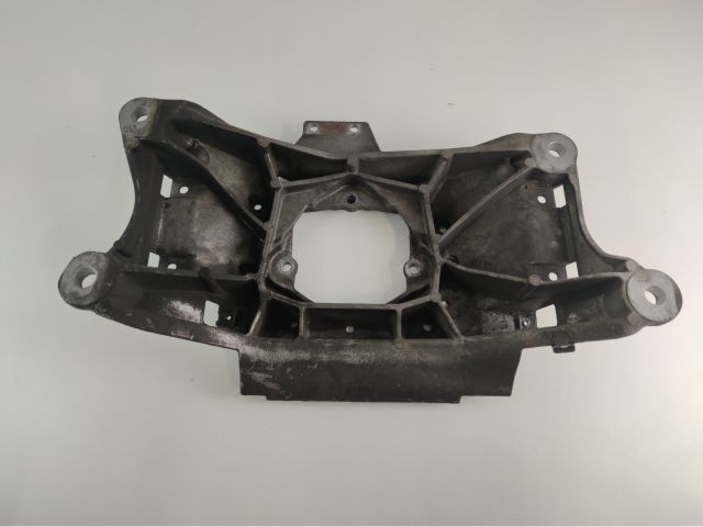 bontott AUDI Q5 Váltó Tartó Bak (Pozíciófüggetlen)