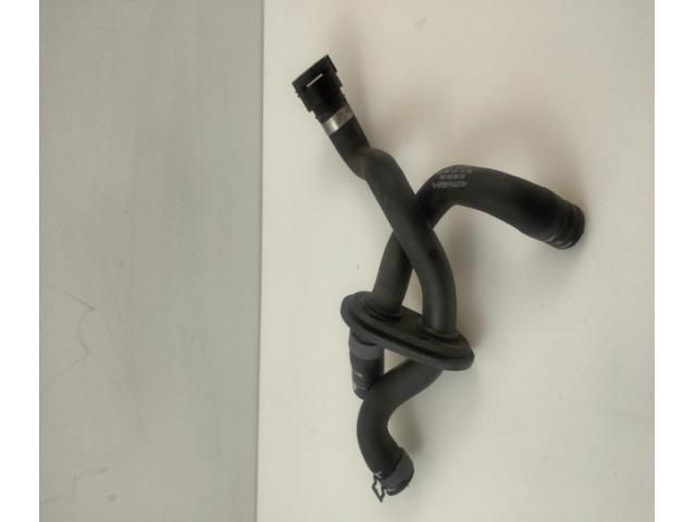 bontott AUDI Q5 Vízcső