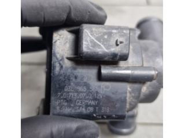 bontott AUDI Q5 Vízpumpa