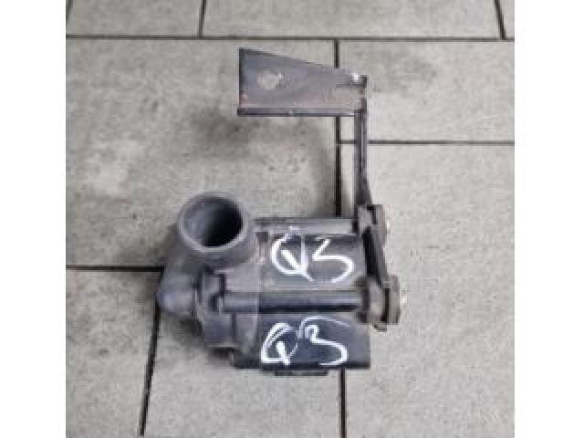 bontott AUDI Q5 Vízpumpa