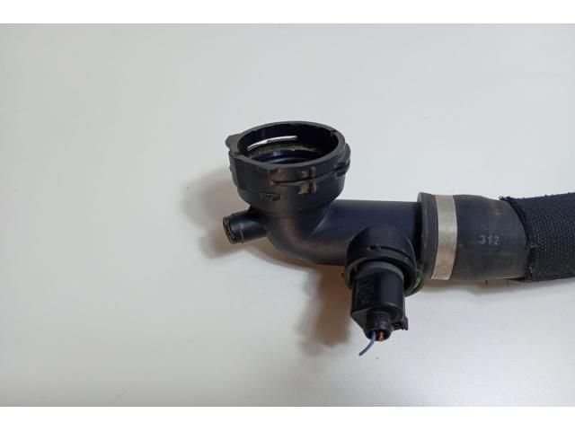 bontott AUDI Q5 Vízcső