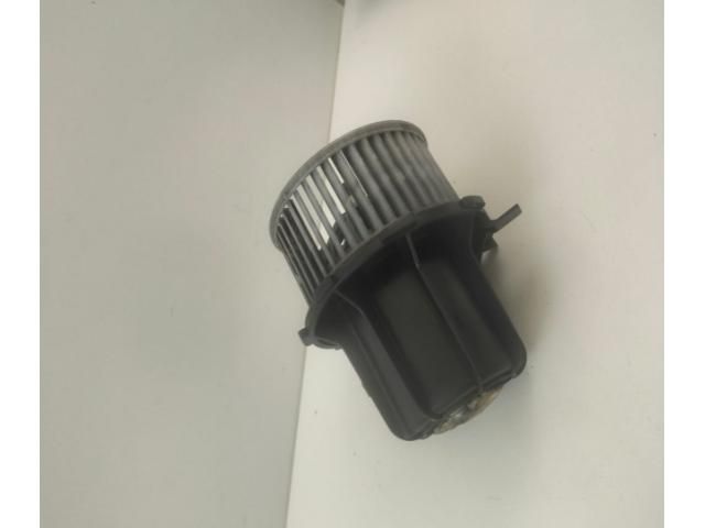 bontott AUDI Q5 Klímahűtő Ventilátor