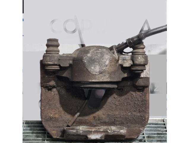 bontott AUDI Q5 Bal első Fékkengyel