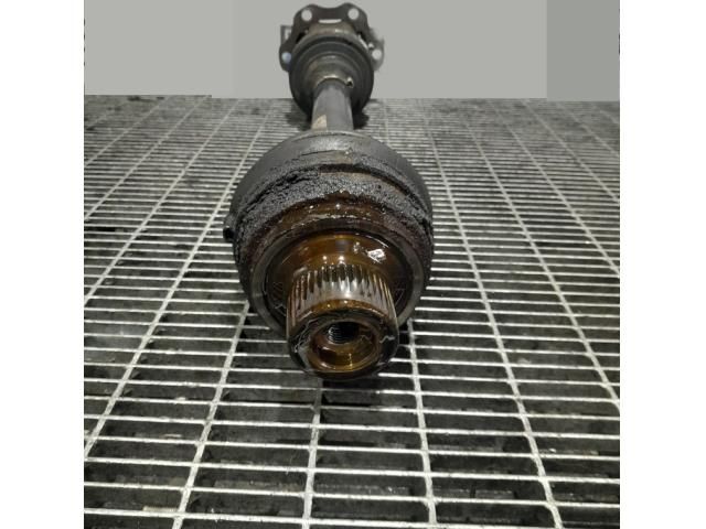 bontott AUDI Q5 Bal Féltengely