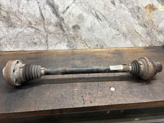 bontott AUDI Q5 Bal hátsó Féltengely