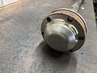 bontott AUDI Q5 Bal hátsó Féltengely