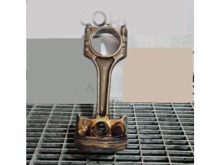 bontott AUDI Q5 Dugattyú