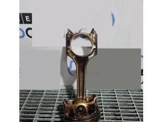 bontott AUDI Q5 Dugattyú