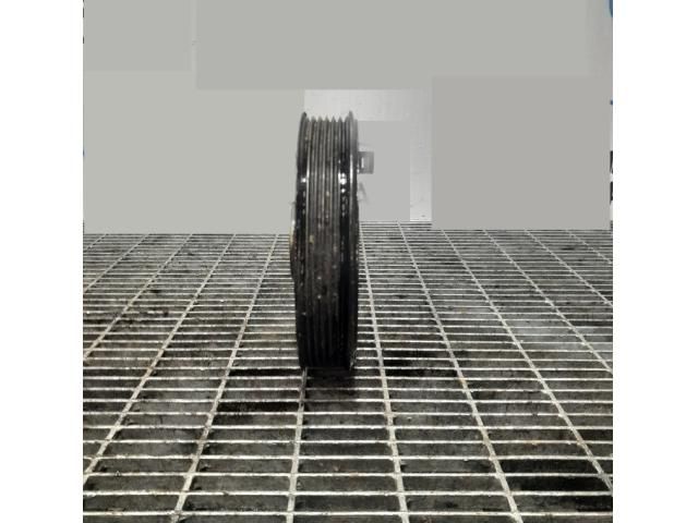 bontott AUDI Q5 Főtengely Szíjtárcsa