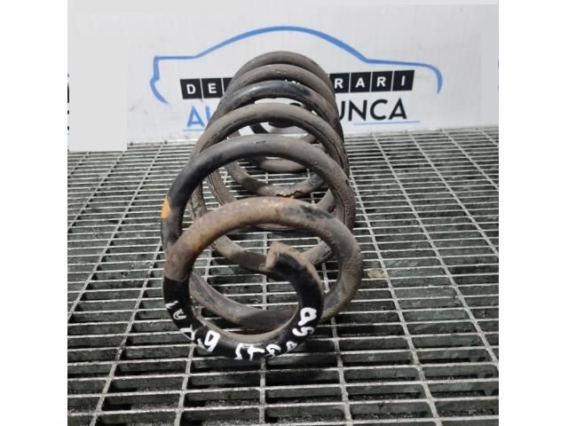 bontott AUDI Q5 Hátsó Rugó