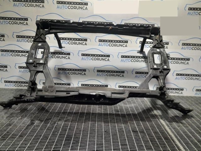 bontott AUDI Q5 Homlokfal (Üres lemez)