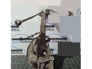 bontott AUDI Q5 Jobb első Csonkállvány