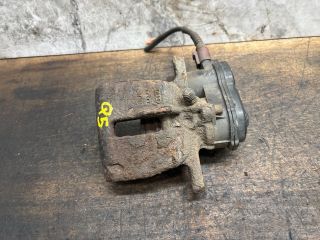 bontott AUDI Q5 Jobb hátsó Féknyereg Munkahengerrel