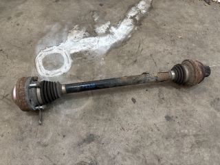 bontott AUDI Q5 Jobb hátsó Féltengely