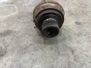 bontott AUDI Q5 Jobb hátsó Féltengely