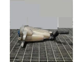 bontott AUDI Q5 Kiegyenlítő Tartály