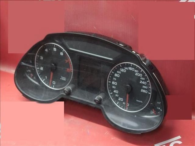 bontott AUDI Q5 Kilométeróra