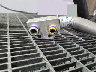 bontott AUDI Q5 Klíma Cső