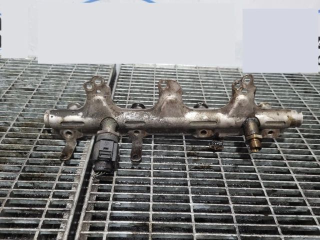 bontott AUDI Q5 Közösnyomócső