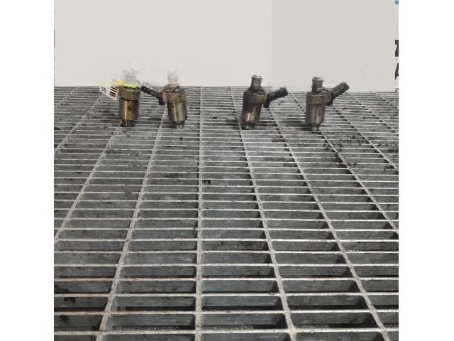 bontott AUDI Q5 Porlasztó (1 db)