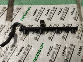 bontott AUDI Q5 Porlasztó Sor / Híd