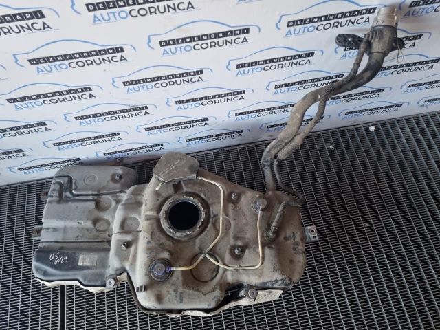 bontott AUDI Q5 Tank