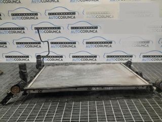 bontott AUDI Q5 Vízhűtő Radiátor (Klímás)