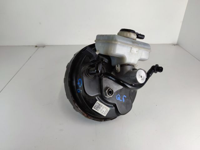 bontott AUDI Q5 Fékrásegítő