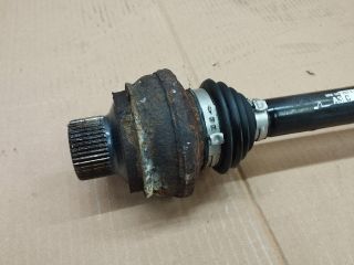 bontott AUDI Q5 Jobb hátsó Féltengely