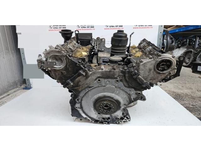 bontott AUDI Q5 Motor (Fűzött blokk hengerfejjel)