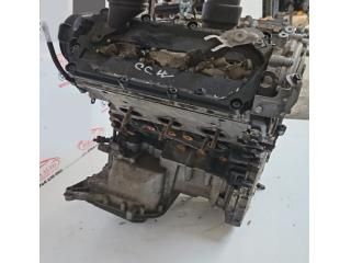 bontott AUDI Q5 Motor (Fűzött blokk hengerfejjel)