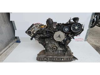 bontott AUDI Q5 Motor (Fűzött blokk hengerfejjel)