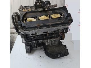 bontott AUDI Q5 Motor (Fűzött blokk hengerfejjel)