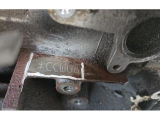 bontott AUDI Q5 Motor (Fűzött blokk hengerfejjel)