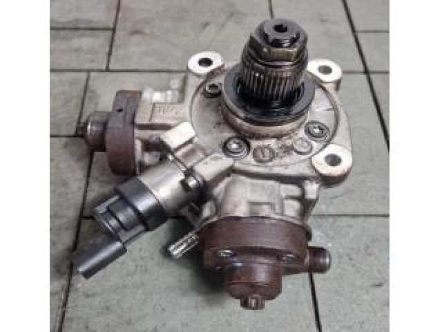 bontott AUDI Q5 Nagynyomású Szivattyú