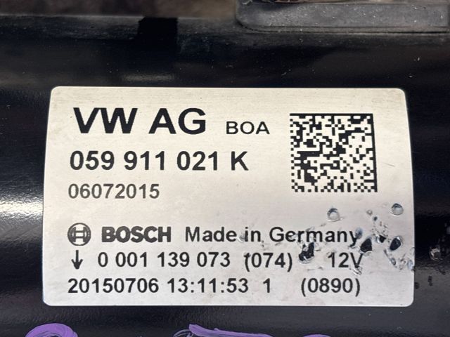 bontott AUDI Q5 Önindító