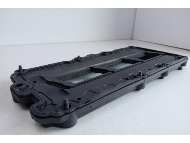 bontott AUDI Q5 Szelepfedél