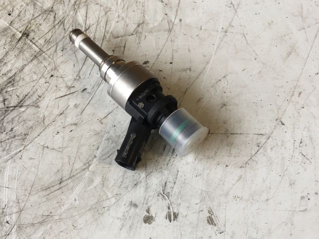 bontott AUDI Q5 Porlasztó (1 db)