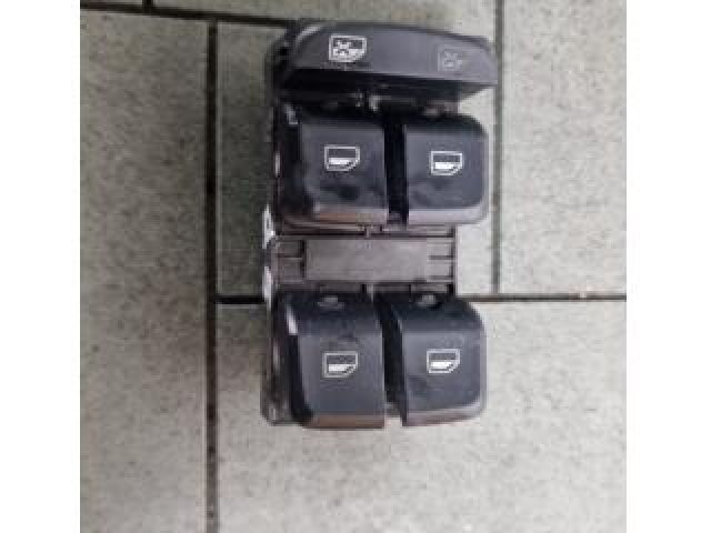 bontott AUDI Q5 Ablakemelő Kapcsoló Négyes / Kettes