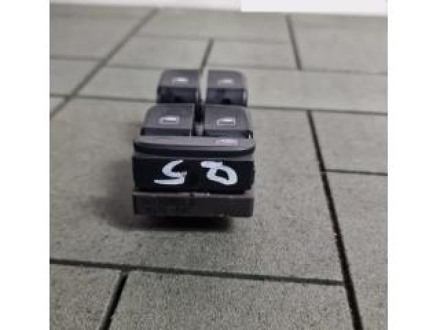 bontott AUDI Q5 Ablakemelő Kapcsoló Négyes / Kettes