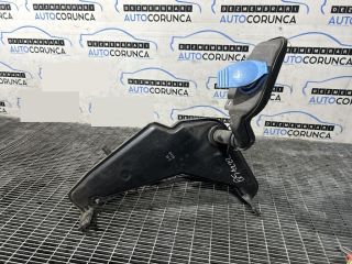 bontott AUDI Q5 Ablakmosó Tartály