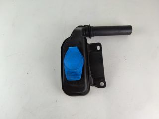 bontott AUDI Q5 Ablakmosótartály Betöltő