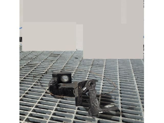 bontott AUDI Q5 Ajtó Zsanér (Pozíciófüggetlen)