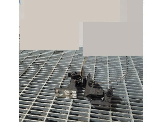 bontott AUDI Q5 Ajtó Zsanér (Pozíciófüggetlen)