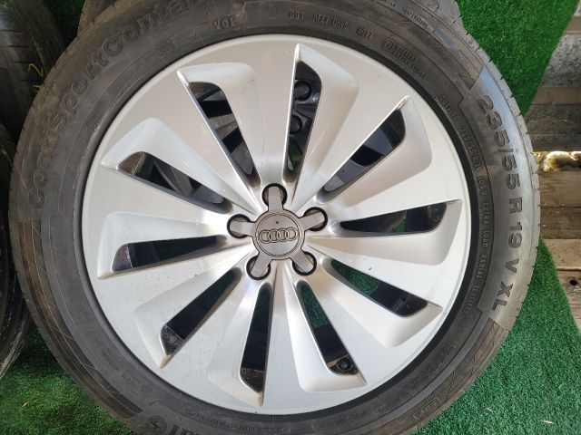 bontott AUDI Q5 Alufelni Szett Gumival