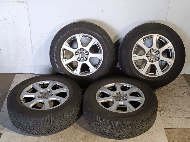 bontott AUDI Q5 Alufelni Szett Gumival
