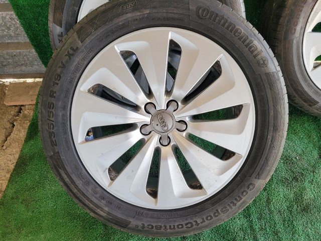 bontott AUDI Q5 Alufelni Szett Gumival