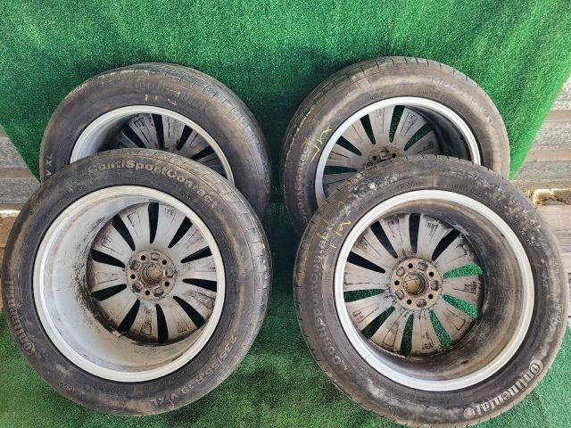 bontott AUDI Q5 Alufelni Szett Gumival