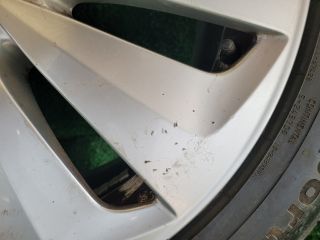 bontott AUDI Q5 Alufelni Szett Gumival